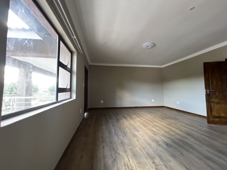 To Let 5 Bedroom Property for Rent in Waterkloof Ridge Gauteng