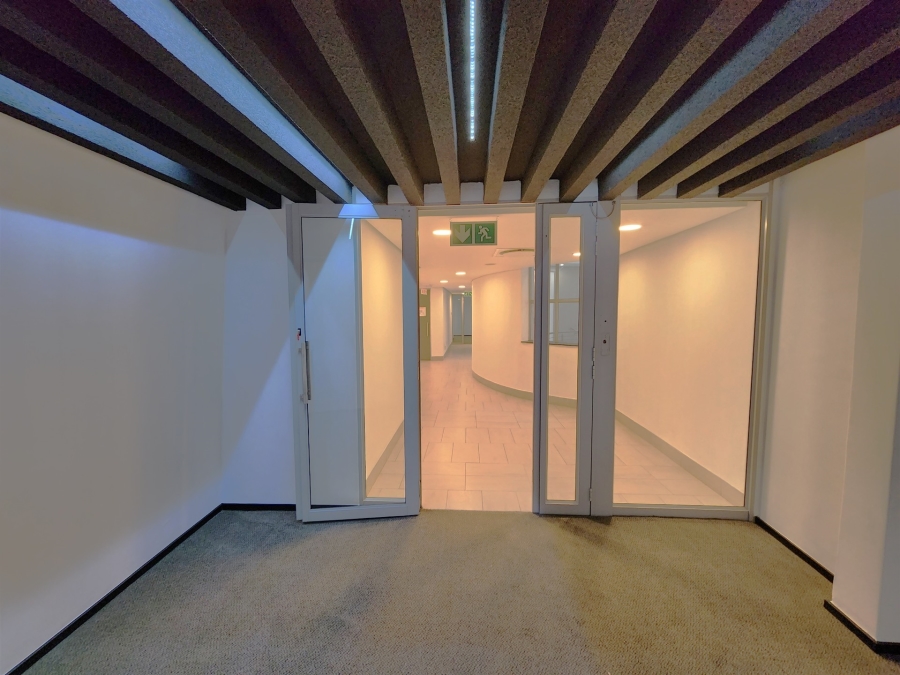 To Let Commercial Property for Rent in Sandhurst Gauteng