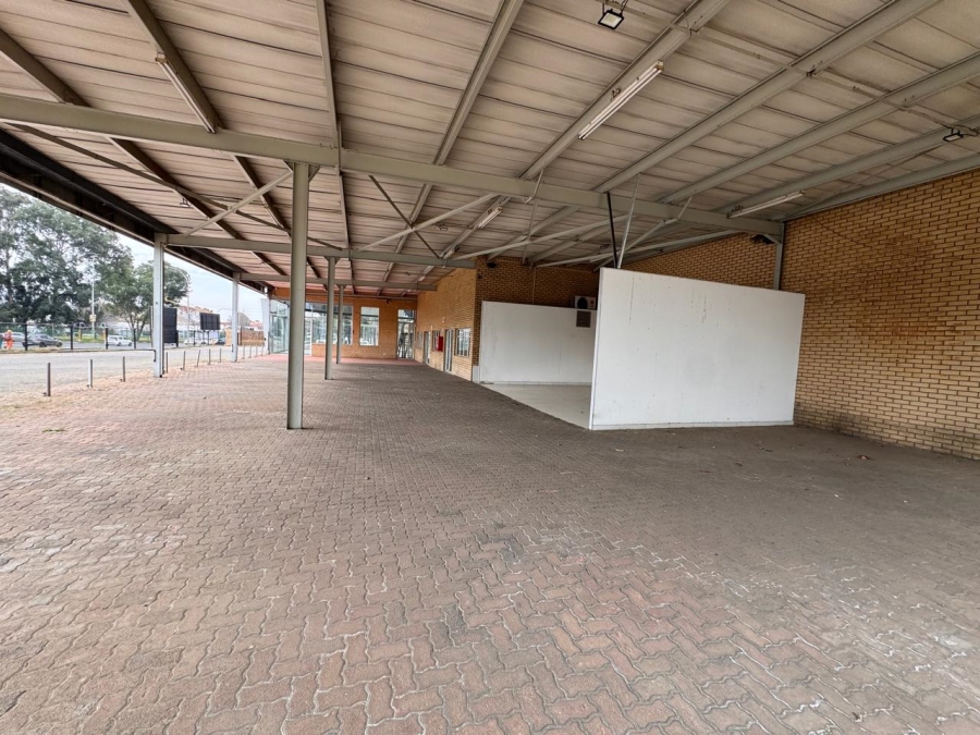 To Let Commercial Property for Rent in Bruma Gauteng