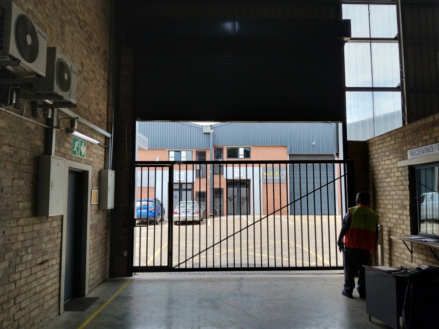 To Let Commercial Property for Rent in Laser Park Gauteng