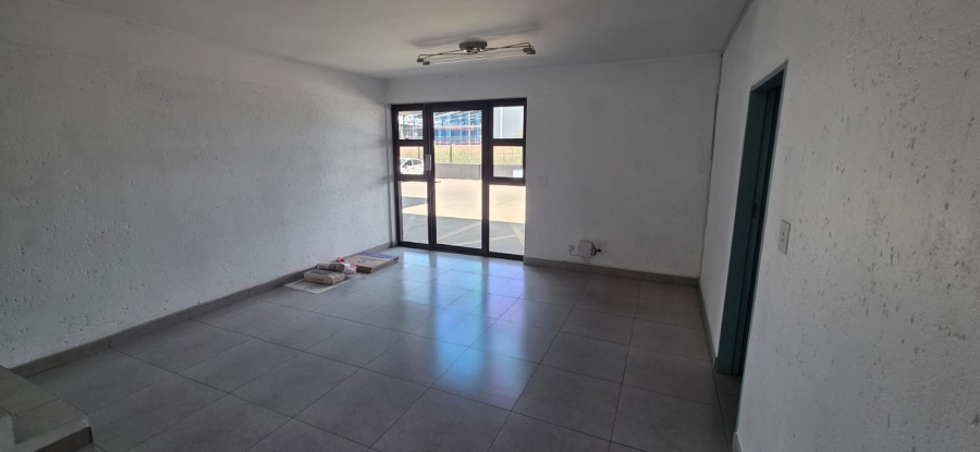 To Let Commercial Property for Rent in Apex Gauteng