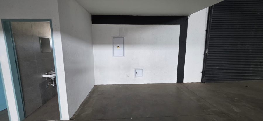 To Let Commercial Property for Rent in Apex Gauteng