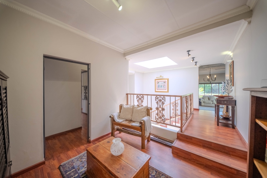 4 Bedroom Property for Sale in Faerie Glen Gauteng