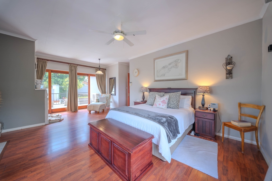 4 Bedroom Property for Sale in Faerie Glen Gauteng