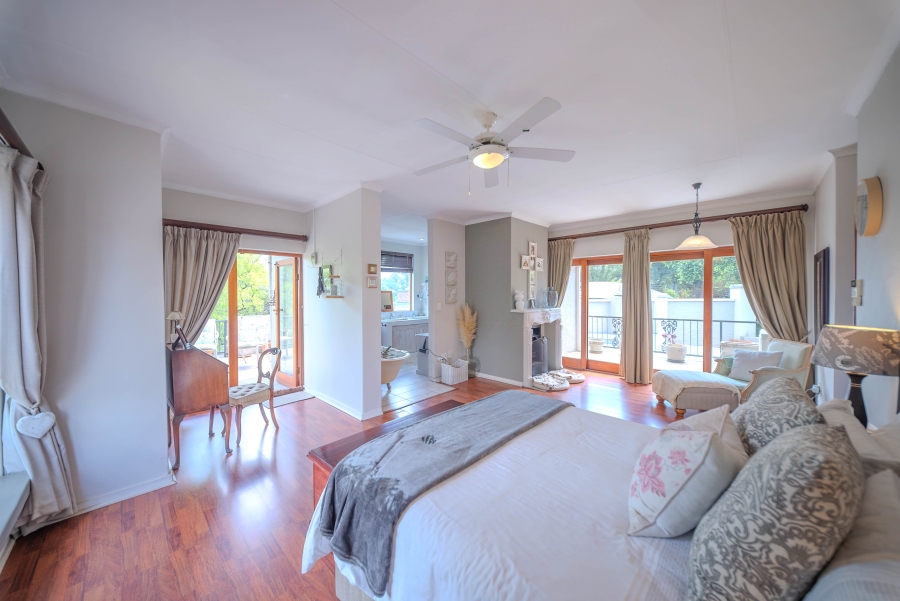 4 Bedroom Property for Sale in Faerie Glen Gauteng