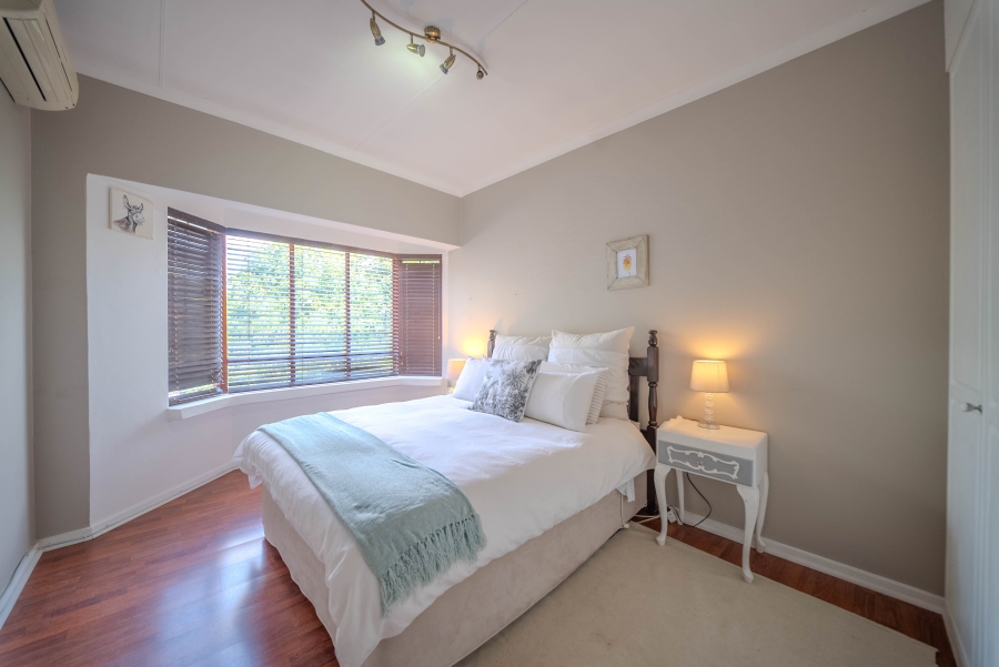 4 Bedroom Property for Sale in Faerie Glen Gauteng
