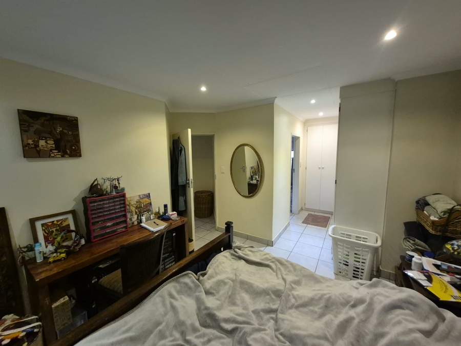 To Let 3 Bedroom Property for Rent in Faerie Glen Gauteng