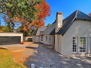 To Let 4 Bedroom Property for Rent in Parkmore Gauteng