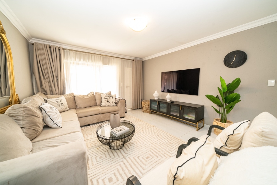 2 Bedroom Property for Sale in Helderwyk Gauteng
