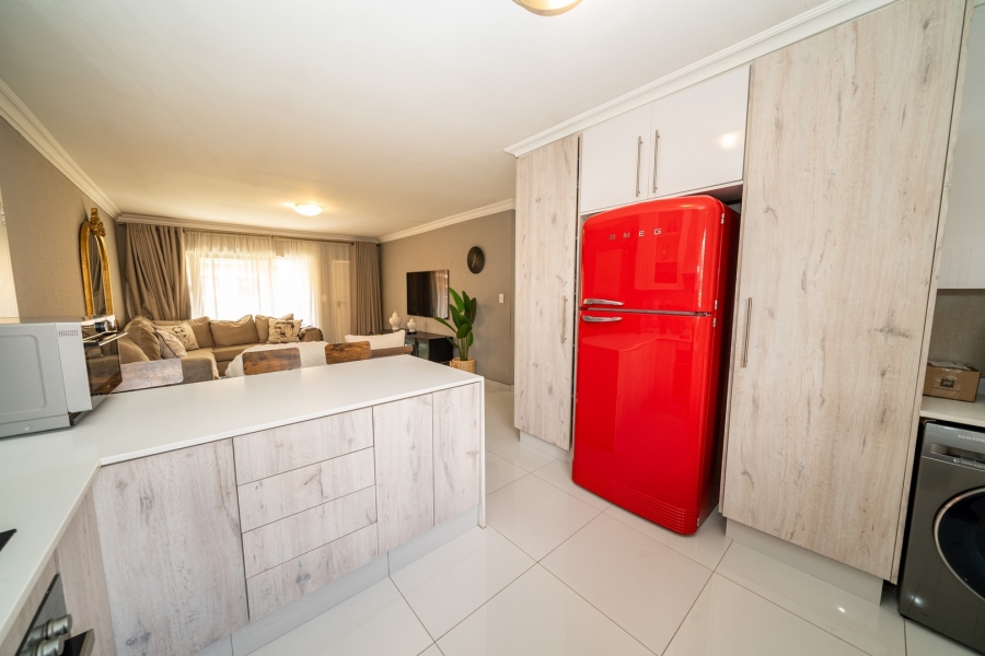 2 Bedroom Property for Sale in Helderwyk Gauteng