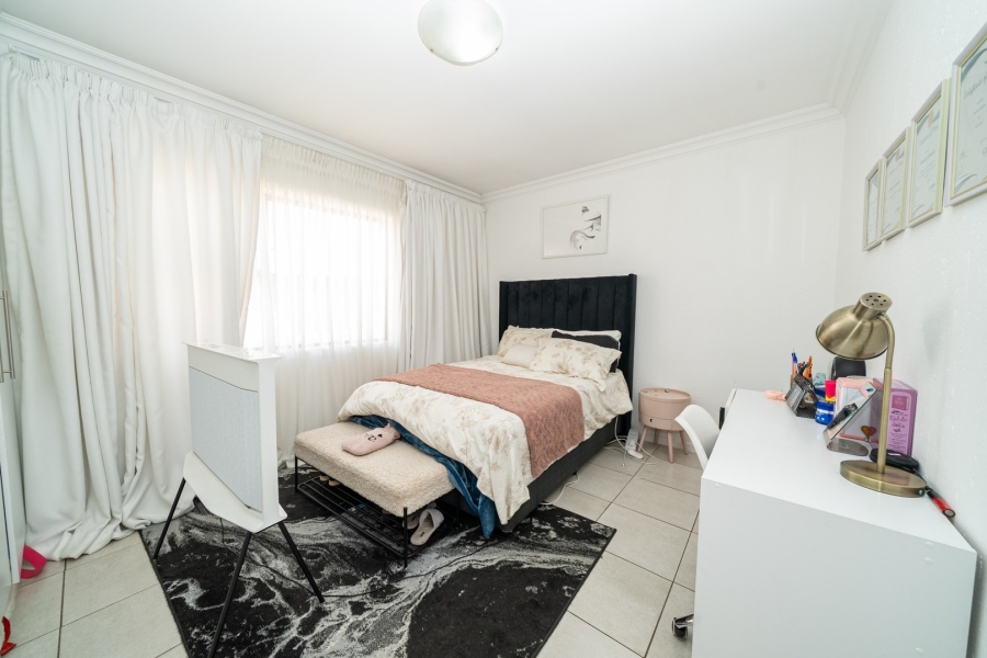2 Bedroom Property for Sale in Helderwyk Gauteng
