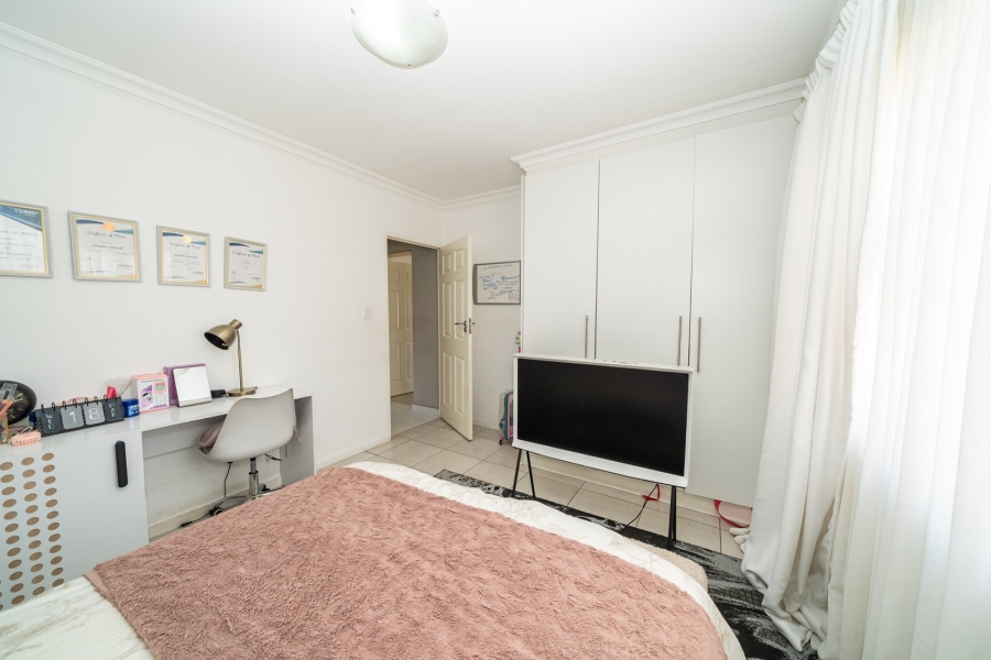 2 Bedroom Property for Sale in Helderwyk Gauteng