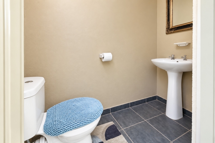 3 Bedroom Property for Sale in Silverton Gauteng