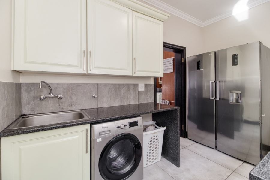 4 Bedroom Property for Sale in Dainfern Golf Estate Gauteng