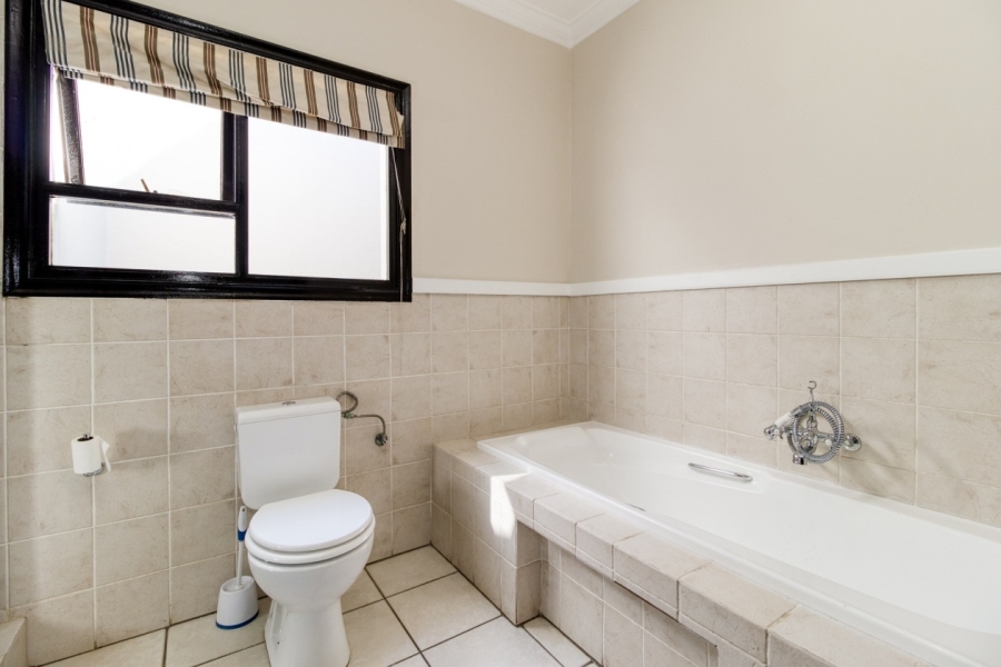 4 Bedroom Property for Sale in Dainfern Golf Estate Gauteng