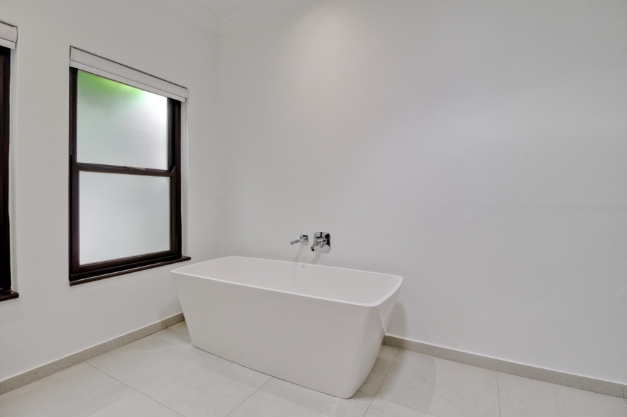 4 Bedroom Property for Sale in Dainfern Golf Estate Gauteng