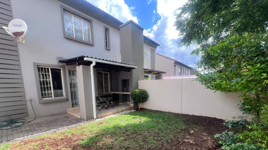 2 Bedroom Property for Sale in Country View Gauteng