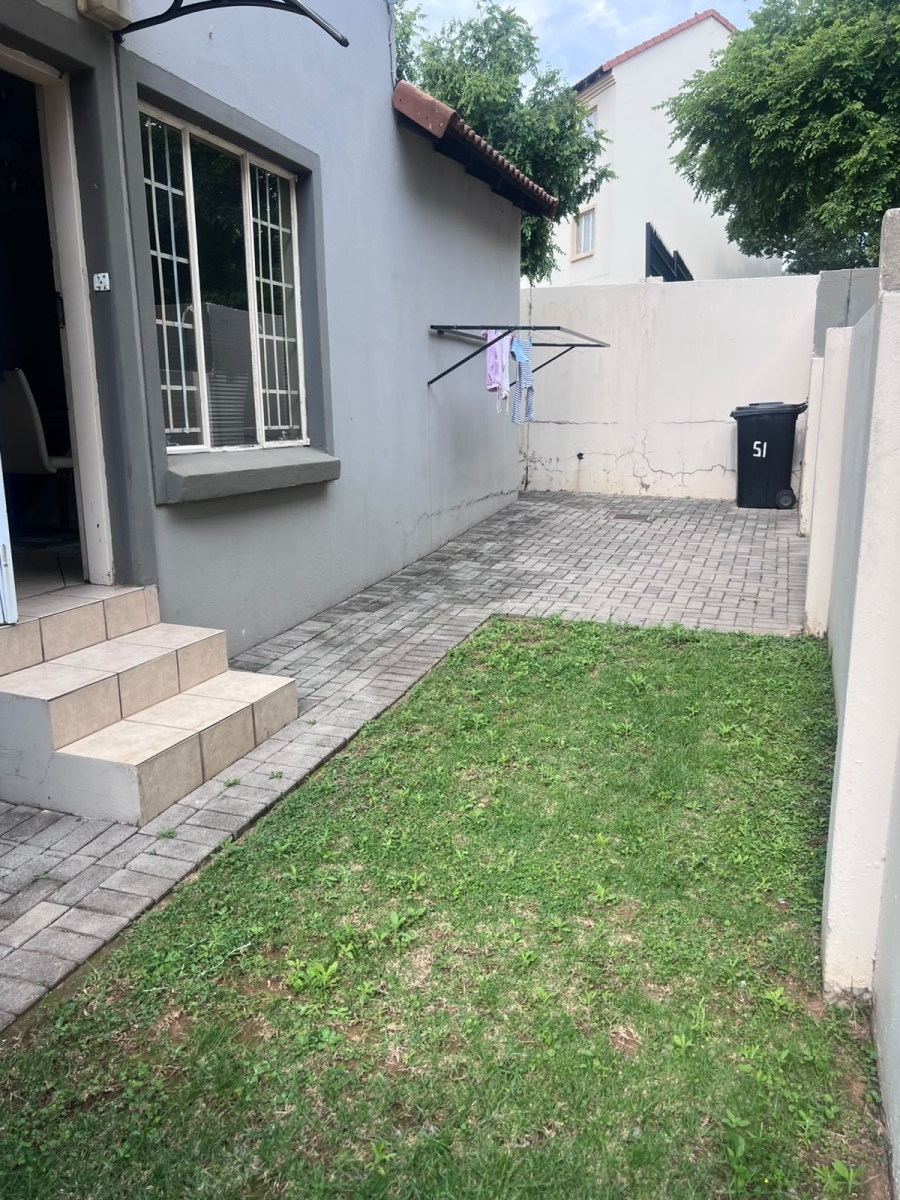 2 Bedroom Property for Sale in Country View Gauteng