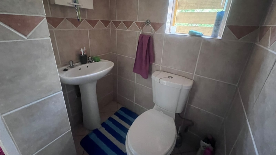 2 Bedroom Property for Sale in Country View Gauteng