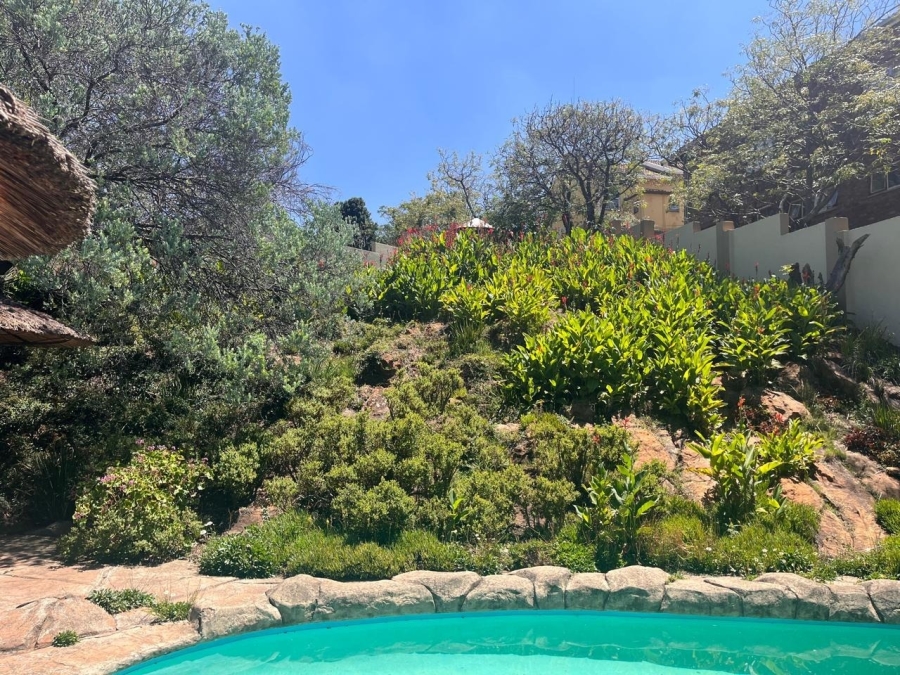 3 Bedroom Property for Sale in Mondeor Gauteng