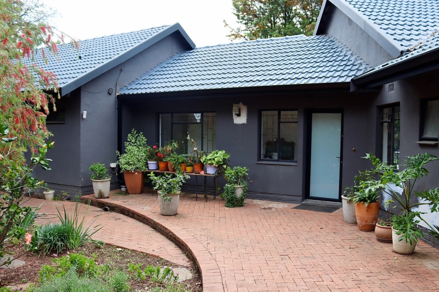 3 Bedroom Property for Sale in Darrenwood Gauteng