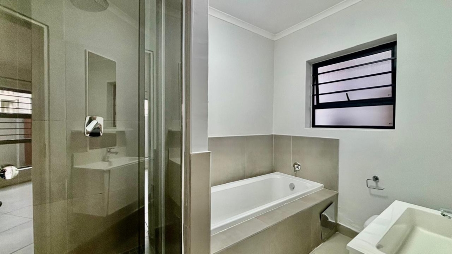 2 Bedroom Property for Sale in Morningside Gauteng