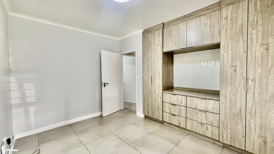 2 Bedroom Property for Sale in Morningside Gauteng