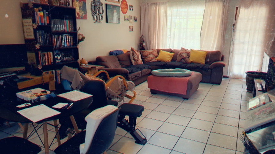 2 Bedroom Property for Sale in Albertsdal Gauteng