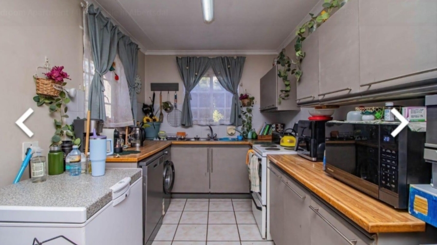 2 Bedroom Property for Sale in Albertsdal Gauteng