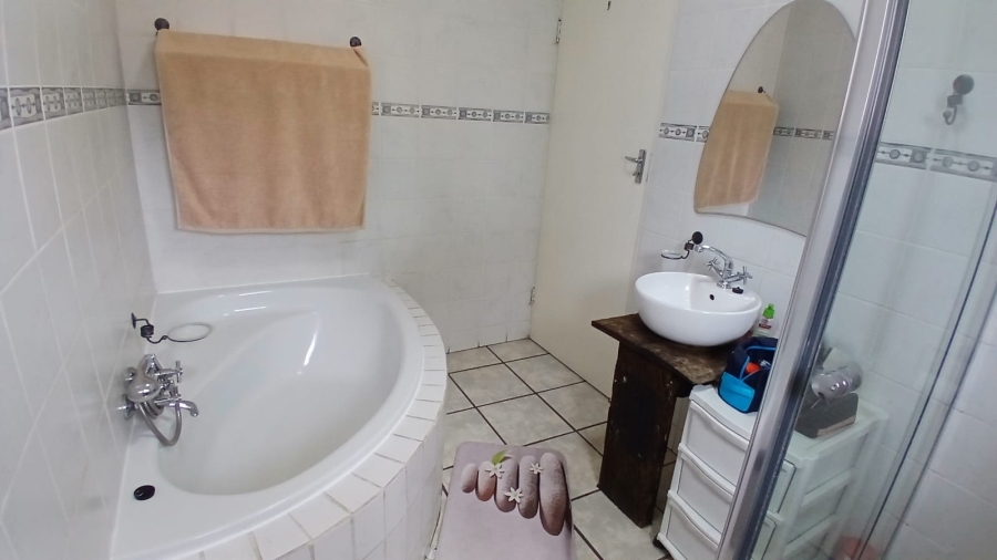 3 Bedroom Property for Sale in The Reeds Gauteng