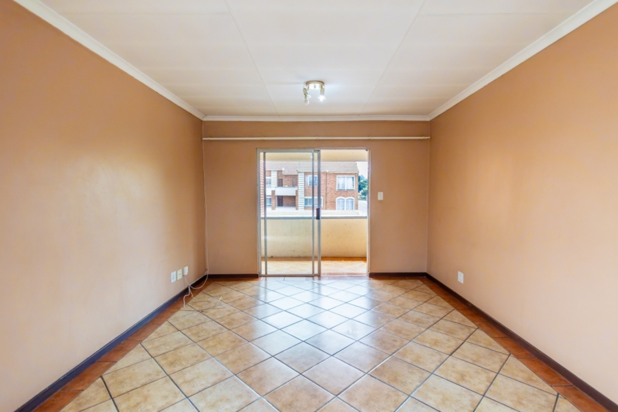 2 Bedroom Property for Sale in Die Hoewes Gauteng