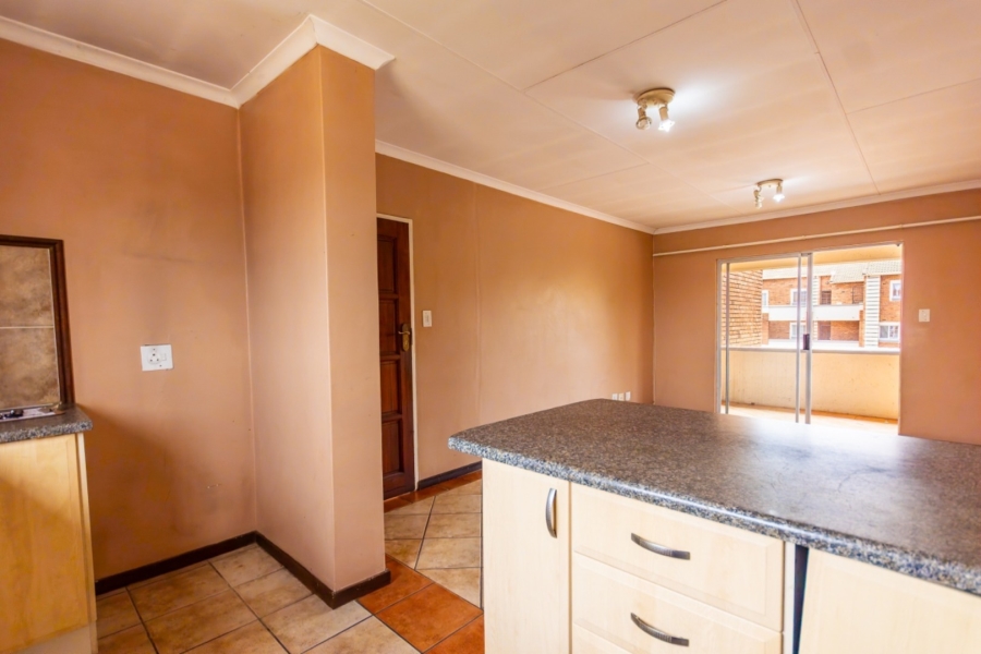 2 Bedroom Property for Sale in Die Hoewes Gauteng