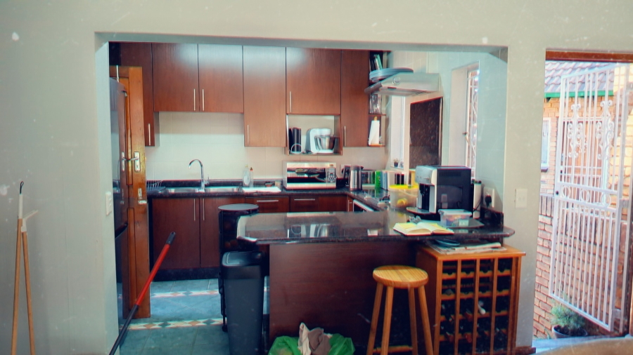 2 Bedroom Property for Sale in Bassonia Gauteng