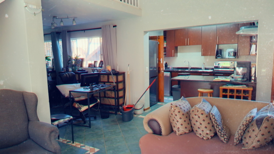 2 Bedroom Property for Sale in Bassonia Gauteng