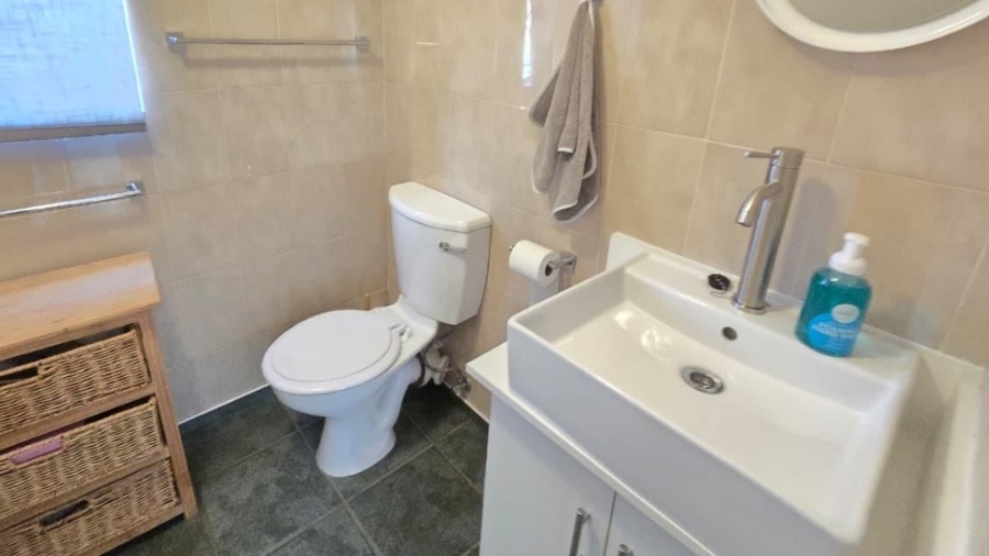 2 Bedroom Property for Sale in Bassonia Gauteng
