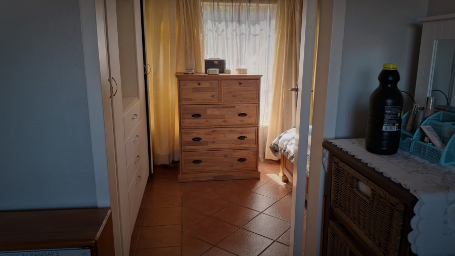 2 Bedroom Property for Sale in Bassonia Gauteng