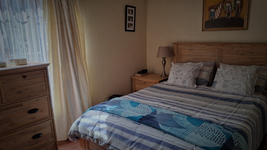 2 Bedroom Property for Sale in Bassonia Gauteng