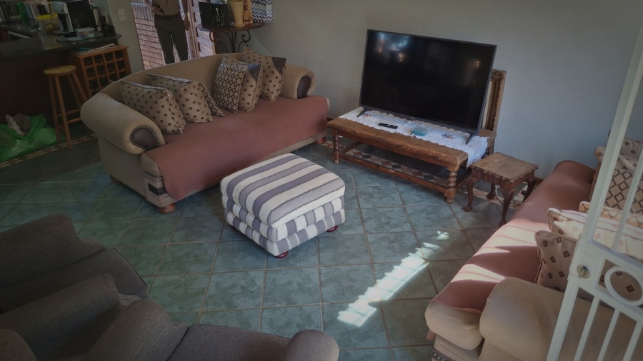 2 Bedroom Property for Sale in Bassonia Gauteng