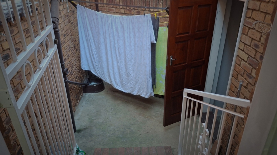 2 Bedroom Property for Sale in Bassonia Gauteng