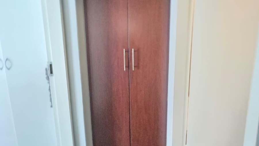 2 Bedroom Property for Sale in Bassonia Gauteng