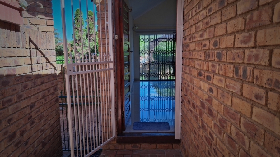 3 Bedroom Property for Sale in Bassonia Gauteng