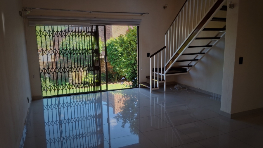 3 Bedroom Property for Sale in Bassonia Gauteng