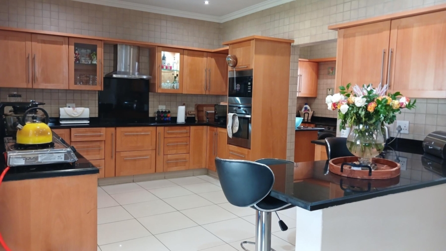 4 Bedroom Property for Sale in New Market Gauteng
