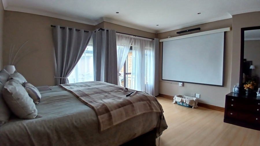 4 Bedroom Property for Sale in New Market Gauteng