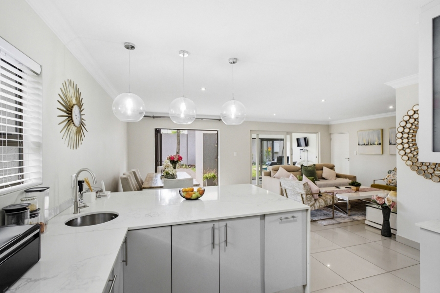 To Let 3 Bedroom Property for Rent in Cedar Lakes Gauteng