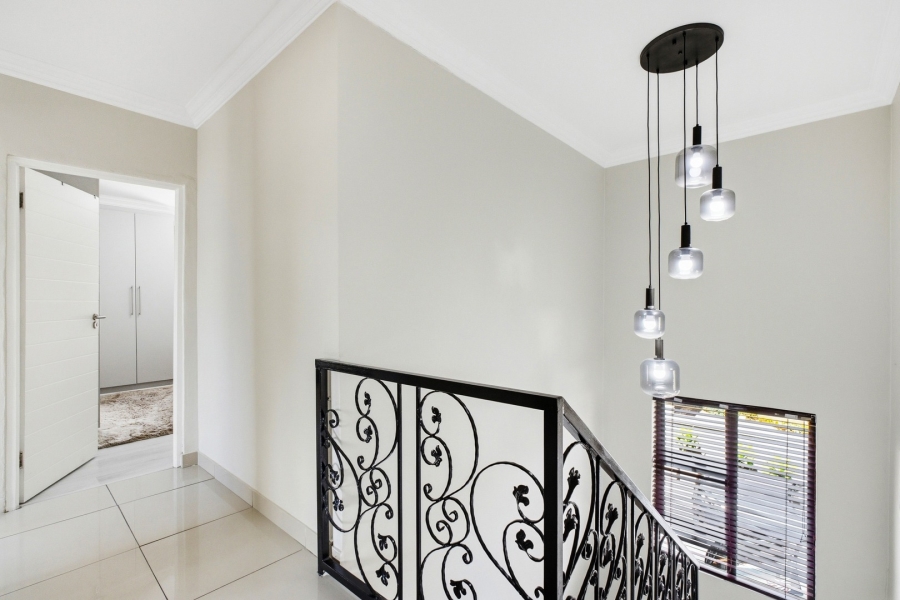 To Let 3 Bedroom Property for Rent in Cedar Lakes Gauteng