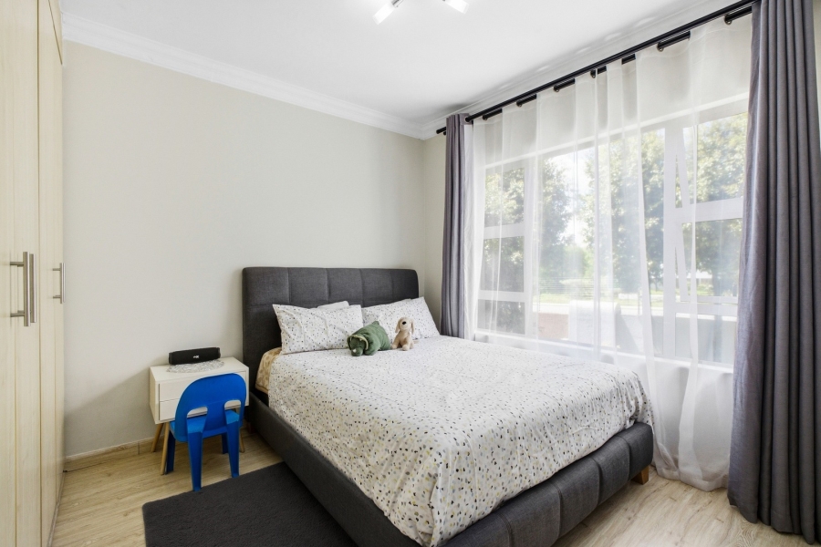 To Let 3 Bedroom Property for Rent in Cedar Lakes Gauteng