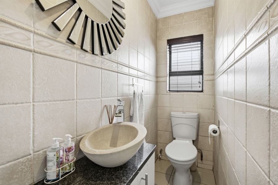 To Let 3 Bedroom Property for Rent in Cedar Lakes Gauteng