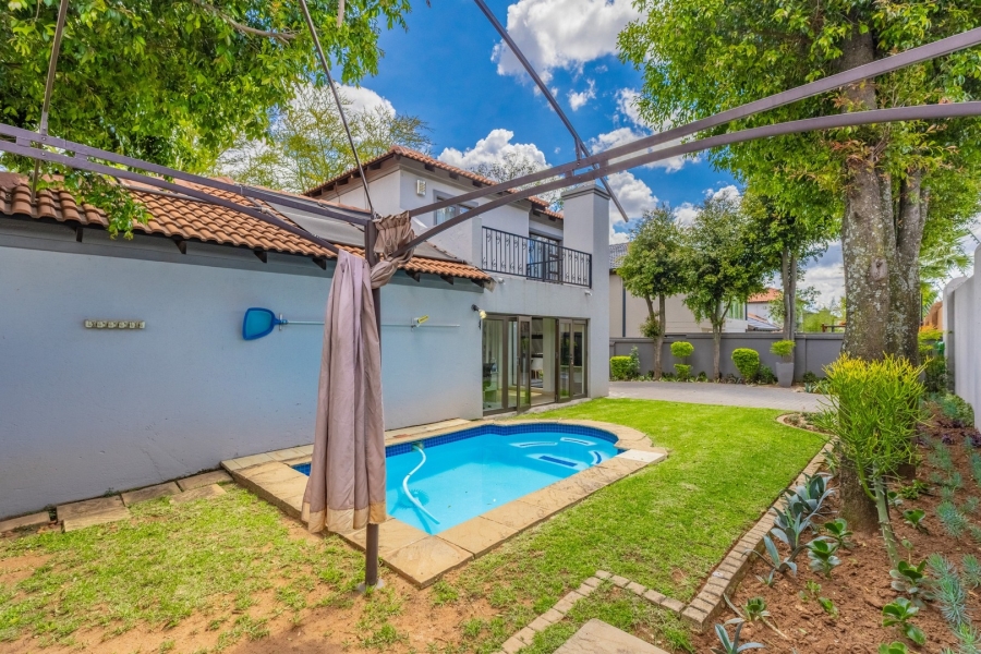 To Let 3 Bedroom Property for Rent in Cedar Lakes Gauteng