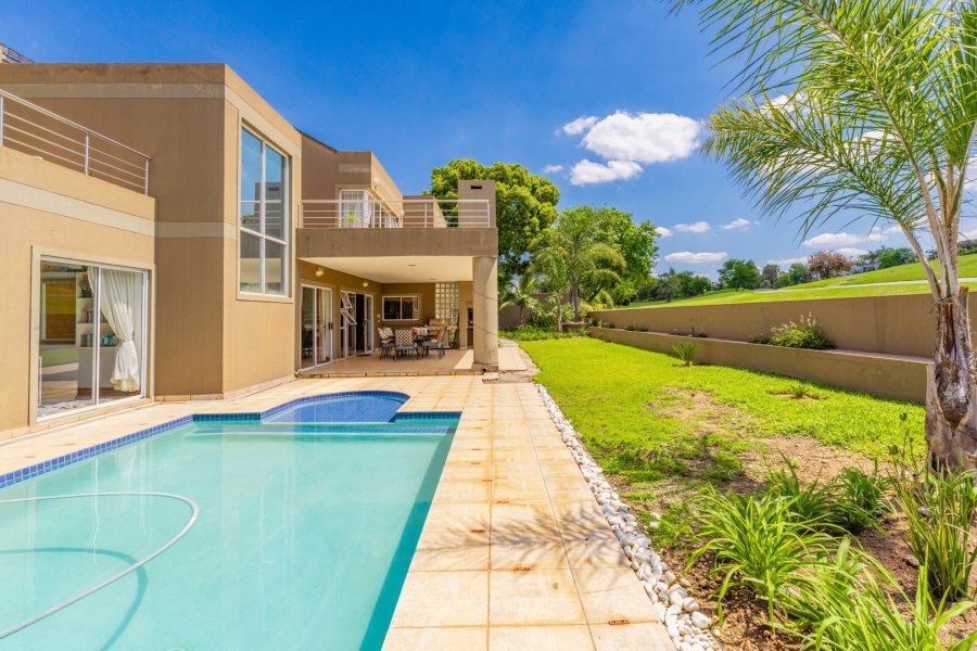 5 Bedroom Property for Sale in Dainfern Golf Estate Gauteng